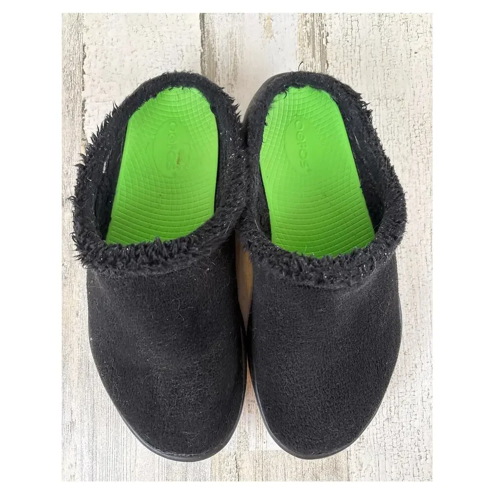 OOFOS Mens 8B Black OOcoozie Mule Recovery Shoes Sherpa Comfort